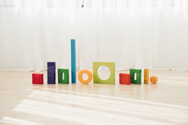 The Best Wooden Blocks and Stages of Block Play