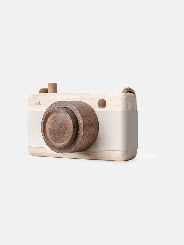 Wooden Camera Grey Lilacs