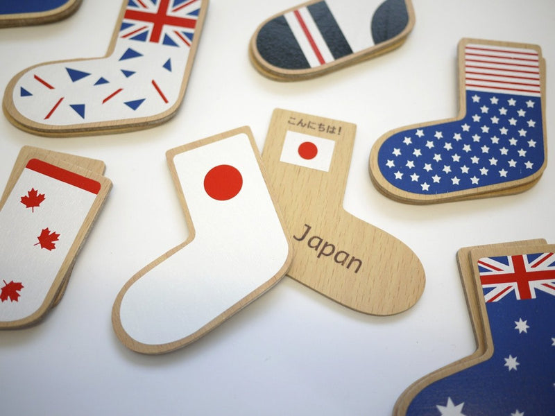 World flags wooden memory game